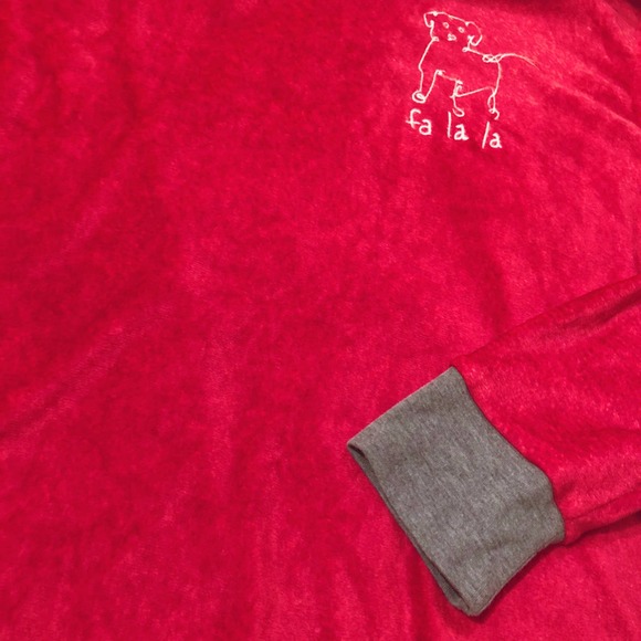 Ellen Degeneres Red & Gray Dog Christmas Embroidery Soft Pajama Shirt - Picture 4 of 9